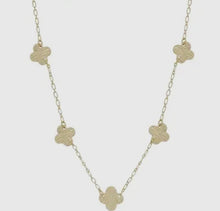 Load image into Gallery viewer, Donna’s Clover Necklace - Backwards Boutique 