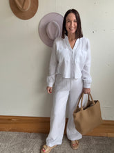 Load image into Gallery viewer, Z Supply Cassidy Button Down - Backwards Boutique