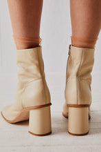 Load image into Gallery viewer, Free People Sienna Ankle Boot - Backwards Boutique