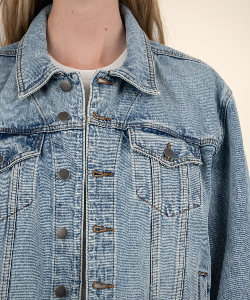 KUT From The Kloth Emmy Boyfriend Jean Jacket | Backwards Boutique