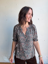 Load image into Gallery viewer, Dylan Puff Sleeve Top - Backwards Boutique