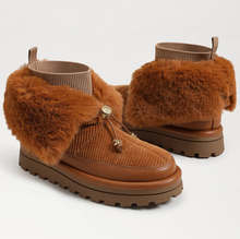 Load image into Gallery viewer, Sam Edelman Olin Lug Sole Bootie - Backwards Boutique