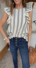 Load image into Gallery viewer, Annie&#39;s KanCan Exposed Button Jeans - Backwards Boutique 