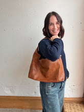 Load image into Gallery viewer, Petite Lindsey Handcrafted Leather Shoulder Bag