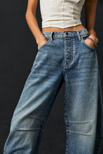 Load image into Gallery viewer, We the Free People Barrel Jeans