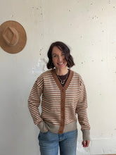 Load image into Gallery viewer, Molly&#39;s Cardigan