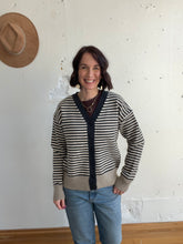 Load image into Gallery viewer, Molly&#39;s Cardigan