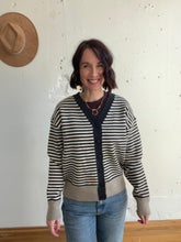 Load image into Gallery viewer, Molly&#39;s Cardigan