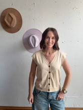 Load image into Gallery viewer, Sierra’s V-Neck Button Down