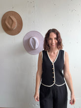 Load image into Gallery viewer, Lisa&#39;s Sweater Vest