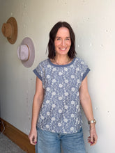 Load image into Gallery viewer, Taylor's Embroidery Knit Top