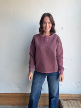 Load image into Gallery viewer, Everly Quilted Long Sleeve