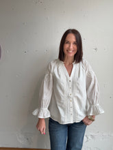 Load image into Gallery viewer, Liverpool Samantha’s 3 Quarter Blouse - Backwards Boutique 