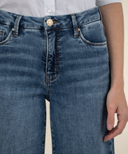 Load image into Gallery viewer, Kut from the Kloth Meg Jeans