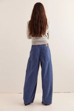 Load image into Gallery viewer, We the Free People Rylee Chino Trouser