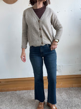 Load image into Gallery viewer, KUT From The Kloth Kelsey High Rise Fab Ab Flare Ankle Jeans