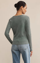 Load image into Gallery viewer, Z Supply Arlet Thermal Long Sleeve