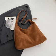 Load image into Gallery viewer, Carry All Tote