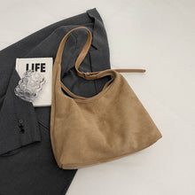 Load image into Gallery viewer, Carry All Tote