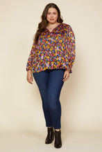 Load image into Gallery viewer, Plus Amy&#39;s Floral Blouse - Backwards Boutique 