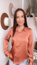 Load image into Gallery viewer, Tara&#39;s Terra Cotta Button Down - Backwards Boutique 