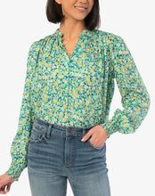 Load image into Gallery viewer, KUT from the Kloth Sharay Pleated Blouse - Backwards Boutique 