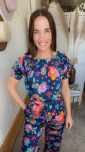 Load image into Gallery viewer, Chloee’s Summer Top - Backwards Boutique 
