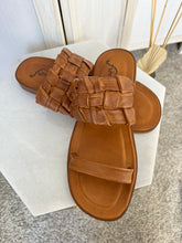 Load image into Gallery viewer, Free People River Sandal - Backwards Boutique 