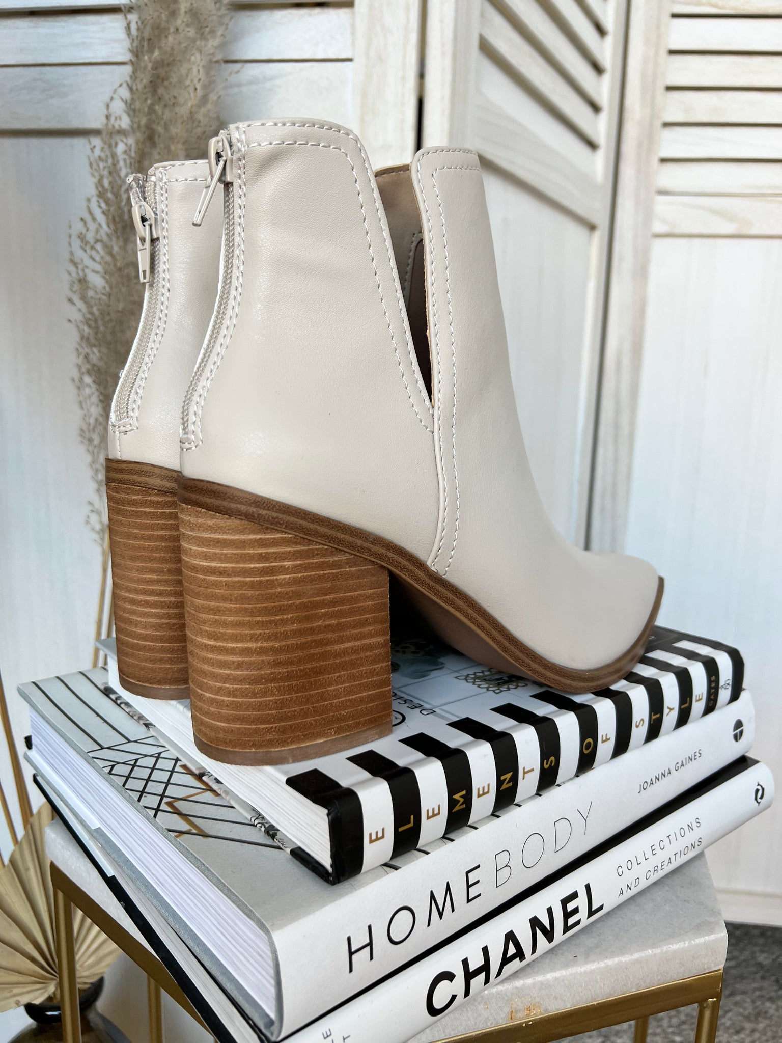 Steve Madden Novita Boots Backwards Boutique
