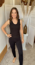 Load image into Gallery viewer, Z Supply Walk It Out Seamless Leggings - Backwards Boutique 