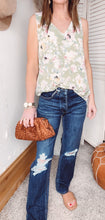 Load image into Gallery viewer, Holly&#39;s KanCan Boyfriend Jeans - Backwards Boutique 